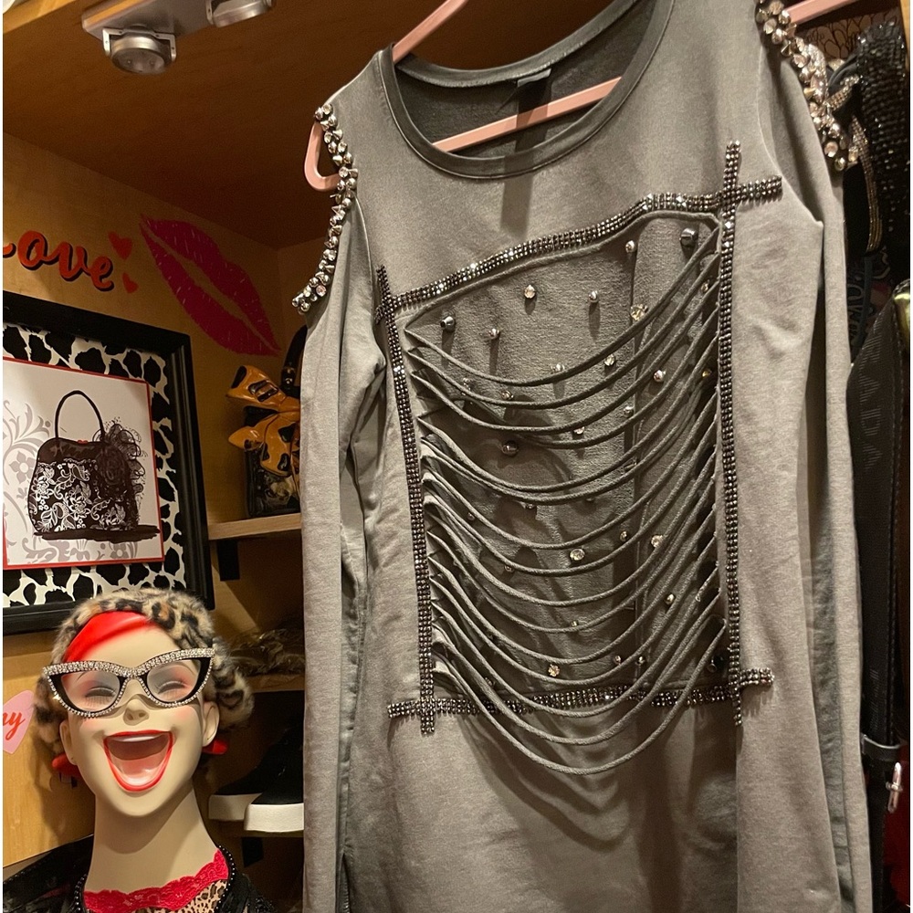 Zarga Gray Embellished Top NWOT